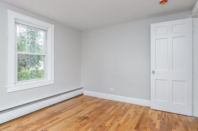 30 Dawson Avenue, Manchester, NH 03104