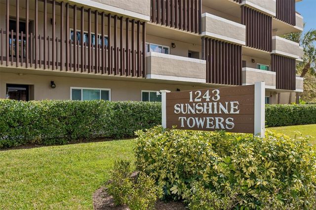 1243 S MARTIN LUTHER KING JR AVENUE B501, Clearwater, FL 33756