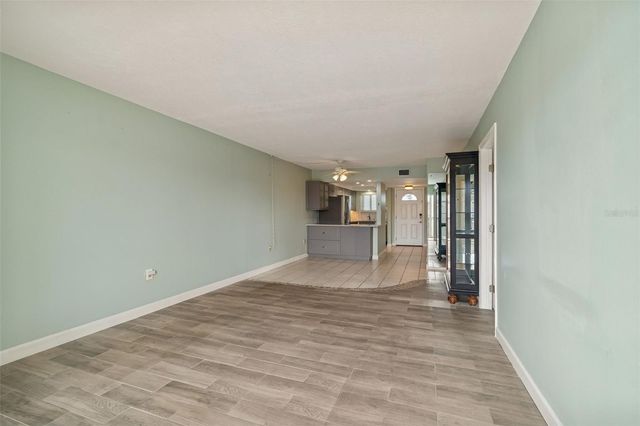 1243 S MARTIN LUTHER KING JR AVENUE B501, Clearwater, FL 33756