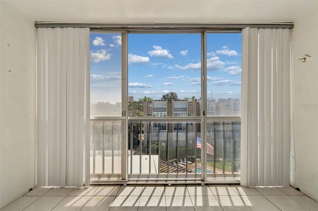 1243 S MARTIN LUTHER KING JR AVENUE B501, Clearwater, FL 33756