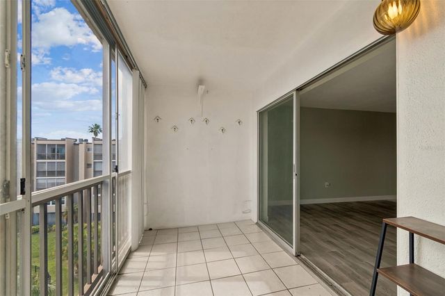 1243 S MARTIN LUTHER KING JR AVENUE B501, Clearwater, FL 33756