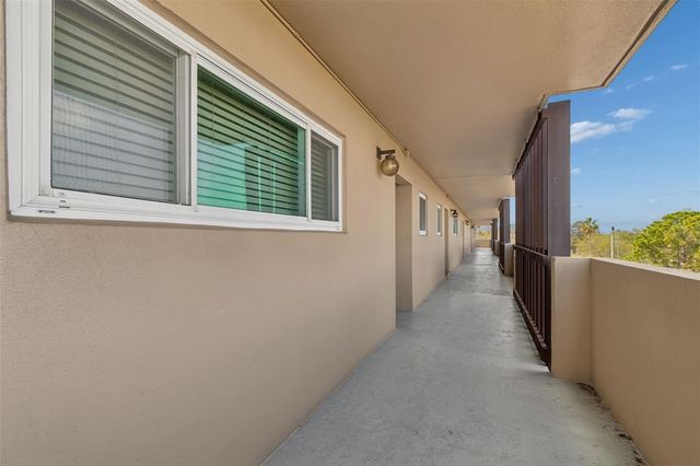 1243 S MARTIN LUTHER KING JR AVENUE B501, Clearwater, FL 33756