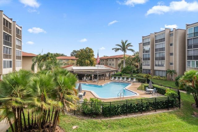 1243 S MARTIN LUTHER KING JR AVENUE B501, Clearwater, FL 33756