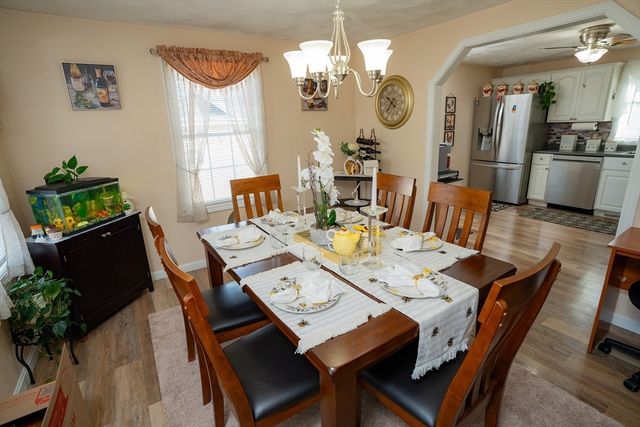 3 Columbia Rd, Billerica, MA 01821