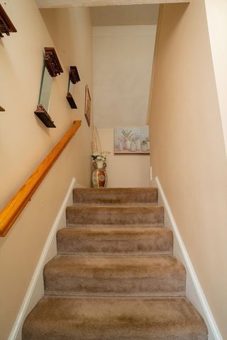 3 Columbia Rd, Billerica, MA 01821