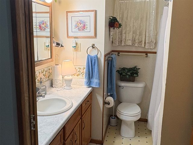 32 County Road 4784, Sulphur Springs, TX 75482