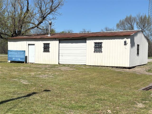 32 County Road 4784, Sulphur Springs, TX 75482