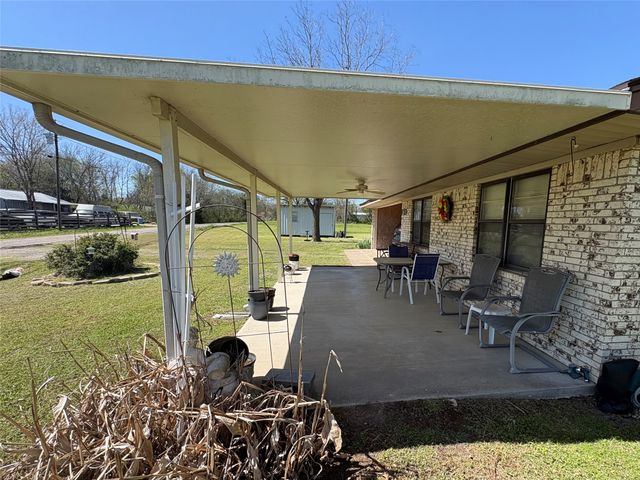 32 County Road 4784, Sulphur Springs, TX 75482