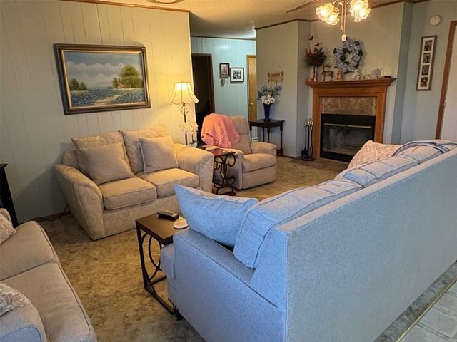 32 County Road 4784, Sulphur Springs, TX 75482