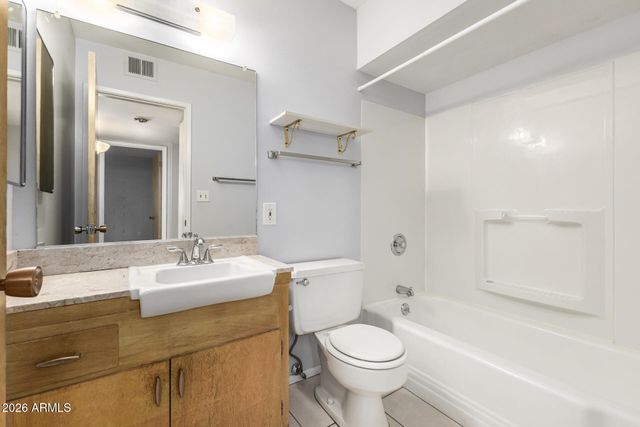 10541 W SNEAD Drive, Sun City, AZ 85351