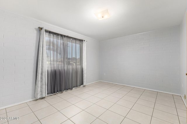 10541 W SNEAD Drive, Sun City, AZ 85351