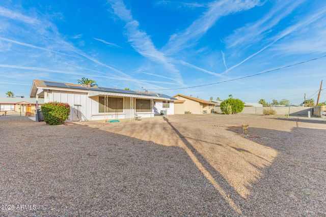 10541 W SNEAD Drive, Sun City, AZ 85351