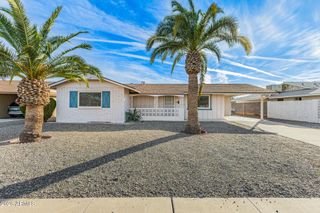 10541 W SNEAD Drive, Sun City, AZ 85351