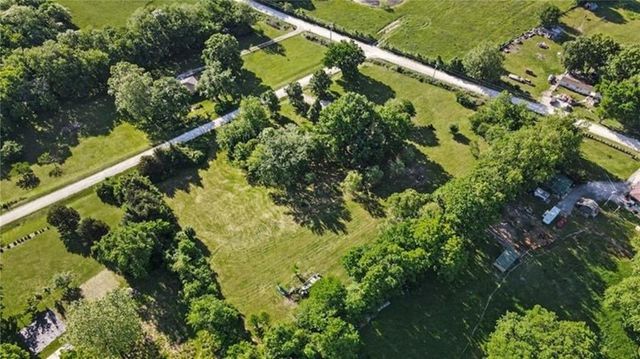 11238 Deer Haven Lane, Excelsior Springs, MO 64024