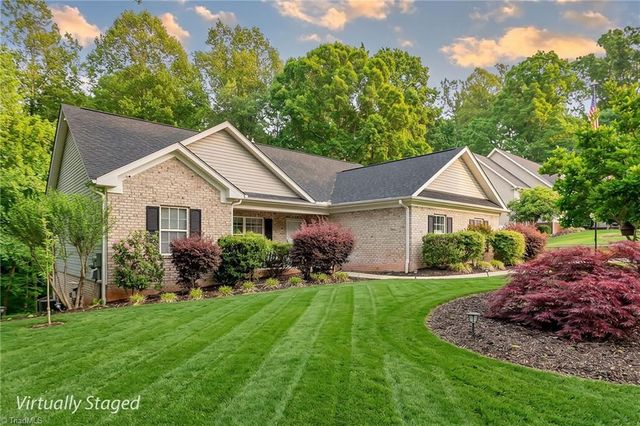 7704 Perthshire Drive, Oak Ridge, NC 27310