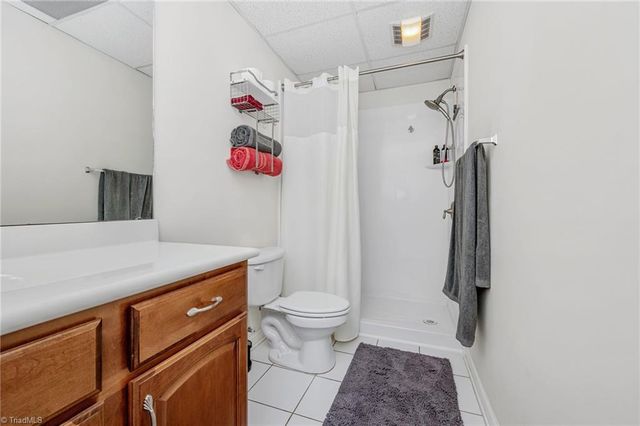 7704 Perthshire Drive, Oak Ridge, NC 27310