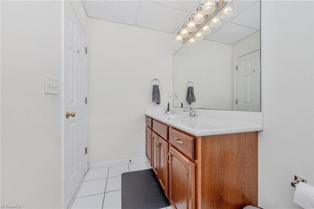 7704 Perthshire Drive, Oak Ridge, NC 27310