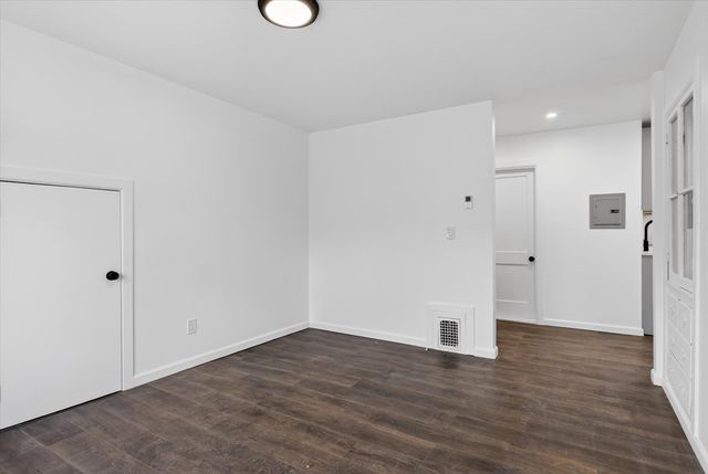 142 Winslow Ave 3, Norwood, MA 02062