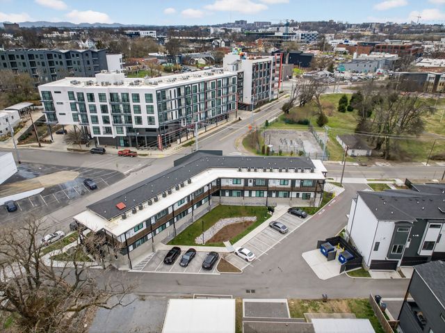 218 Hart St, Nashville, TN 37210