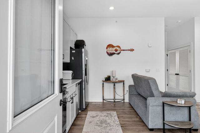 218 Hart St, Nashville, TN 37210