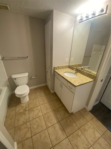 1910 E PALM AVENUE 11117, Tampa, FL 33605