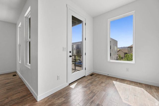 5318 W CANARY GRASS WAY, South Jordan, UT 84009