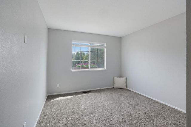 1049 Zumstein Drive, Ripon, CA 95366