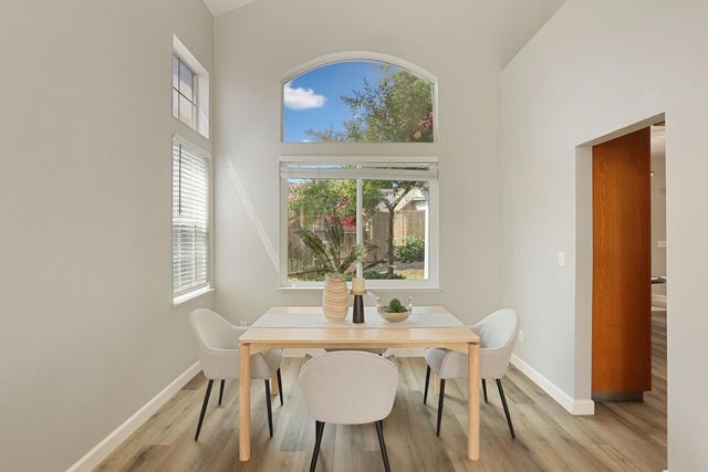 1049 Zumstein Drive, Ripon, CA 95366