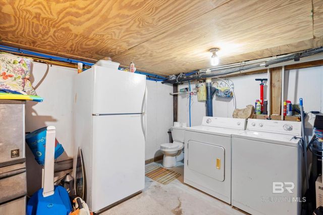 205 W 3rd Street, Gulf Shores, AL 36542