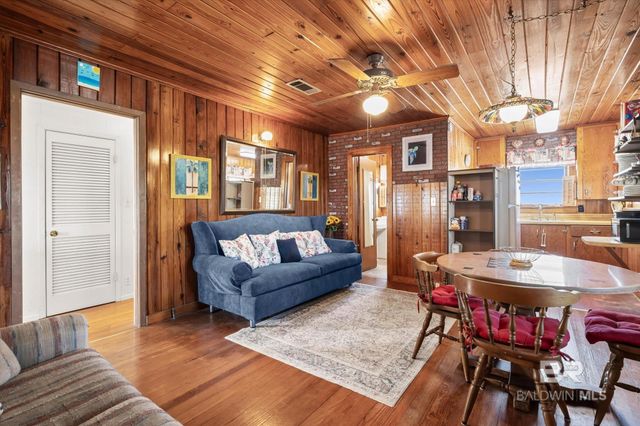 205 W 3rd Street, Gulf Shores, AL 36542