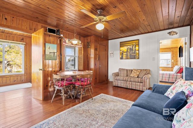 205 W 3rd Street, Gulf Shores, AL 36542