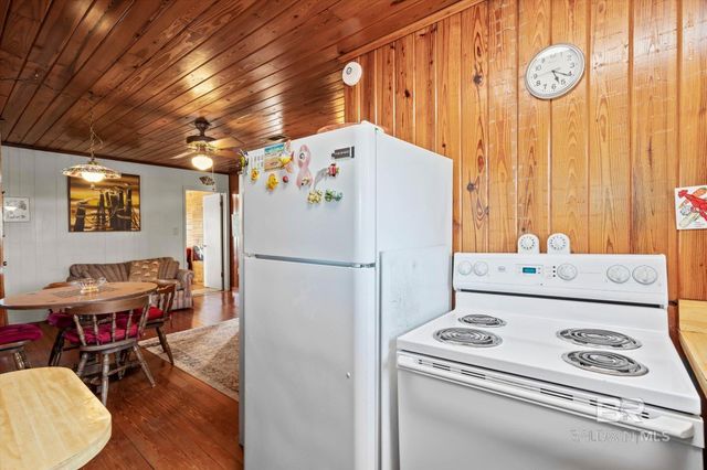 205 W 3rd Street, Gulf Shores, AL 36542