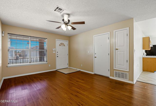 12504 JON EVANS Drive, El Paso, TX 79938