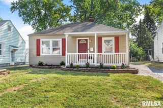 2832 S 3RD Street, Springfield, IL 62703