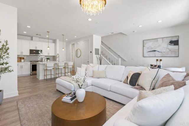 3266 Vestra Way, Carlsbad, CA 92010