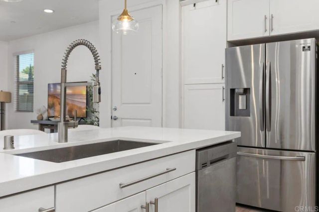3266 Vestra Way, Carlsbad, CA 92010