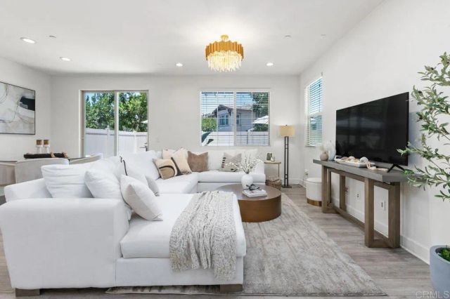 3266 Vestra Way, Carlsbad, CA 92010