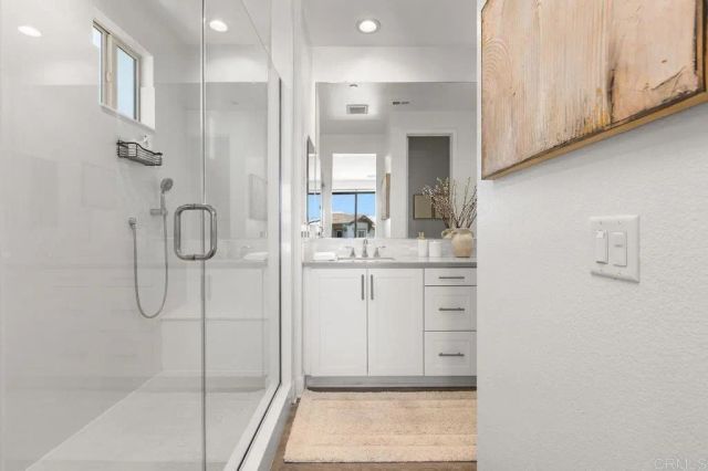 3266 Vestra Way, Carlsbad, CA 92010