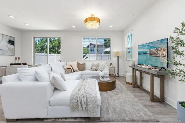 3266 Vestra Way, Carlsbad, CA 92010