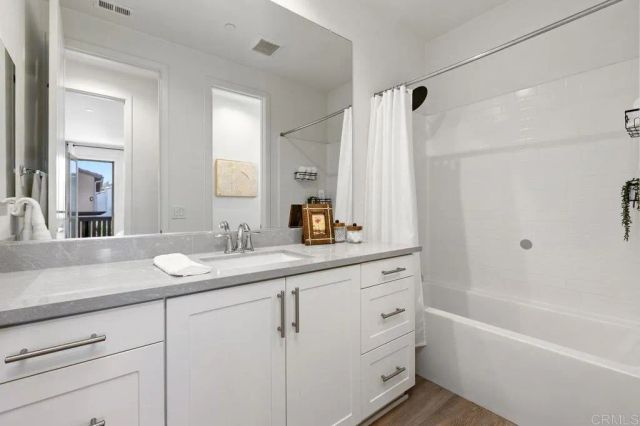 3266 Vestra Way, Carlsbad, CA 92010