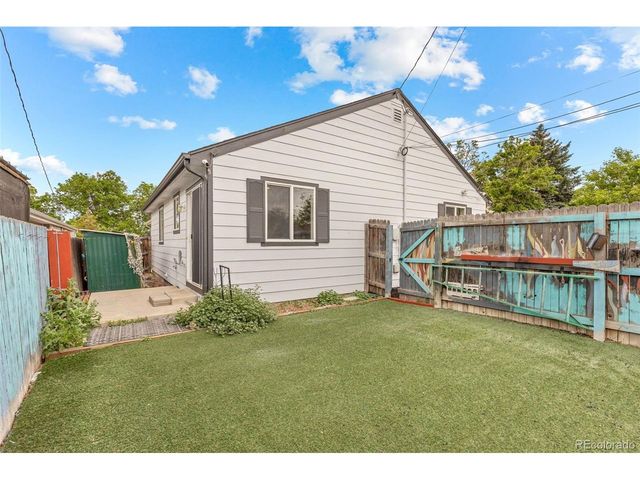 879 S Newton St, Denver, CO 80219