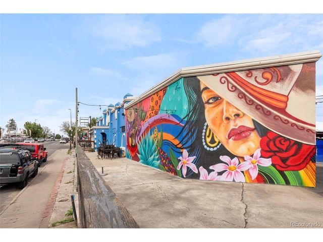 879 S Newton St, Denver, CO 80219