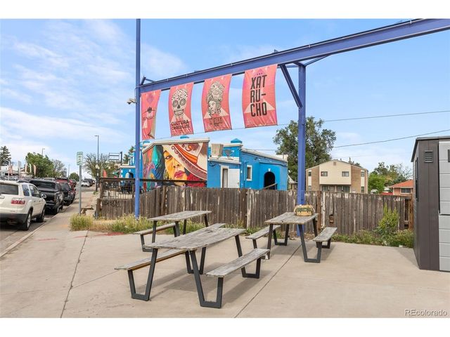 879 S Newton St, Denver, CO 80219