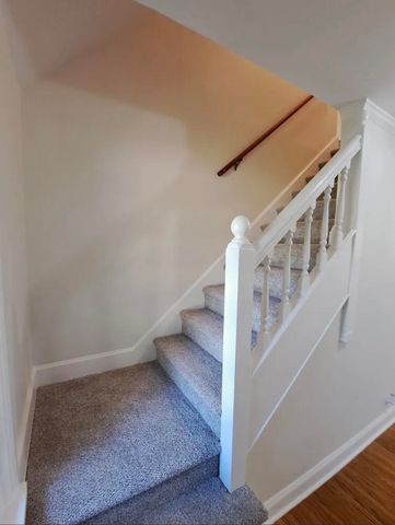 429 Whitehall CIR, Paris, TN 38242