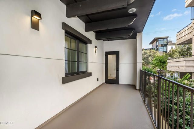 139 S Oak Knoll Avenue 204, Pasadena, CA 91101