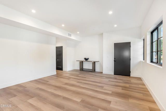 139 S Oak Knoll Avenue 204, Pasadena, CA 91101