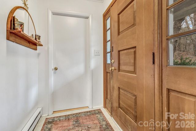 18 Leisure Mountain Road, Asheville, NC 28804