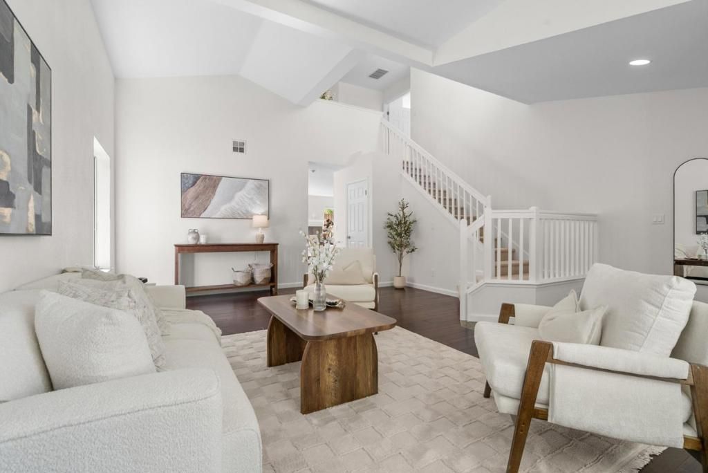 Image 2 of property listing at 1568 Corte De Pearson, San Jose, CA 95124