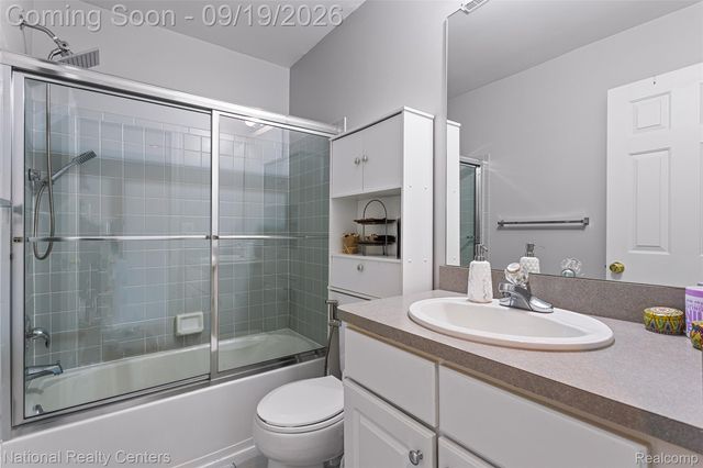 43145 Emerson Way, Novi, MI 48377