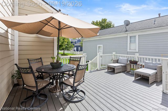 43145 Emerson Way, Novi, MI 48377